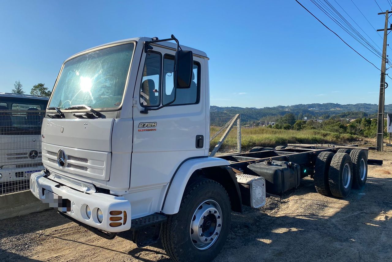 MB2726 Mercedes Benz - 11/11